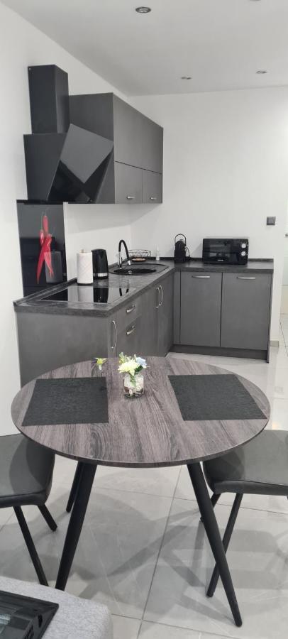 Apartman Julija 1 ริเยกา ภายนอก รูปภาพ